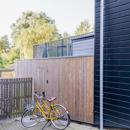 Het Huis Met De Groene Deur Amsterdam Exteriör bild